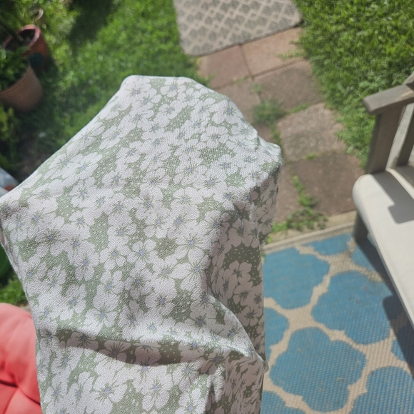 ONeill Womens Johnny Bridgette Ditsy Beach Pant ⛱️ Color is Aloe Size is Small!! - Picture 8 of 13